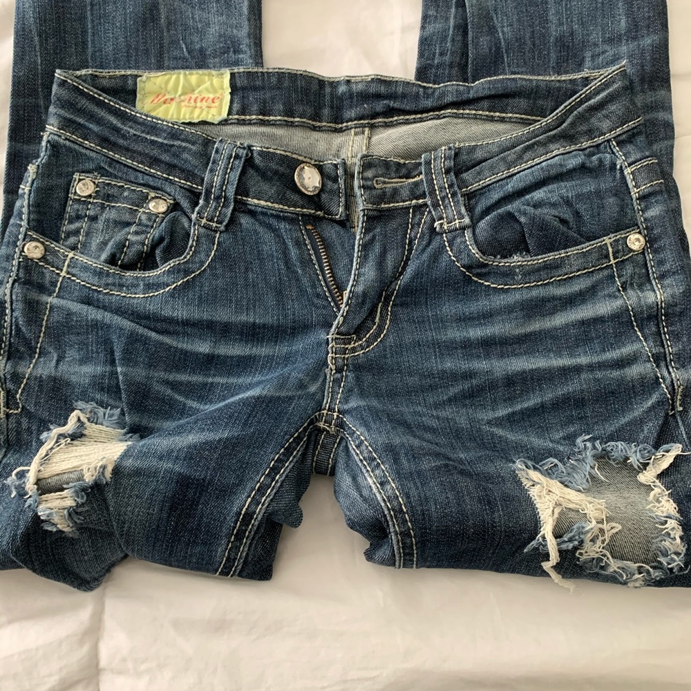Ripped skinny jeans